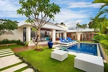 Indi Villas - The Bhadra Villa Seminyak 0*,  Endonezya