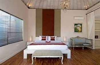 Indi Villas - The Bhadra Villa Seminyak Endonezya